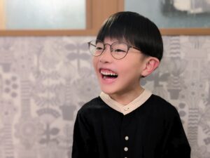 メガネを掛けたこどものイメージ